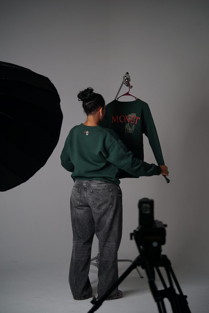 Monèt, studio session